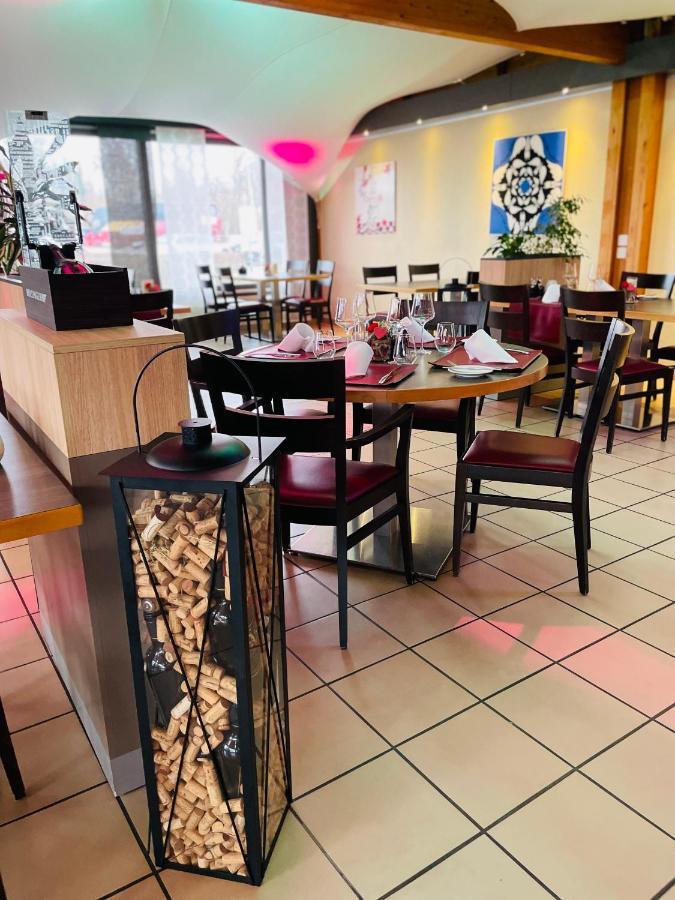 Hotel Lacotel Avenches Ngoại thất bức ảnh